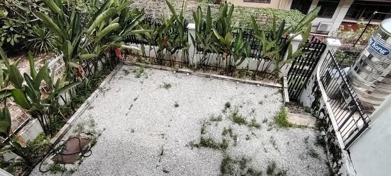 Townhouse for Sale in Bangsar (Kuala Lumpur) - James Law - Private garden terrace - PropertyGuru.com.my
