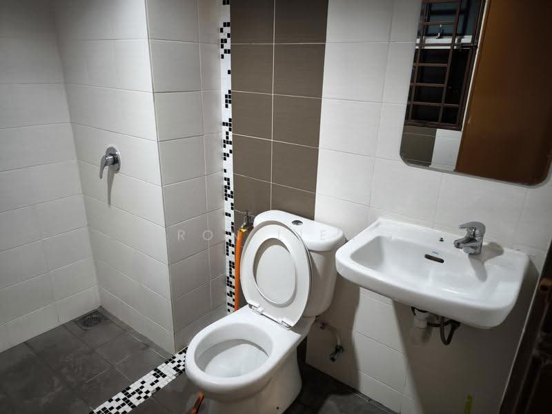 Condominium for Rent at Villa Park - Ron Liew - Bathroom - PropertyGuru.com.my