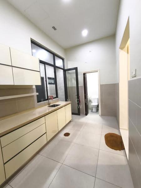 3-storey Terraced House for Sale in Taman Puncak Jalil (Seri Kembangan) - Frances Liew - Kitchen - PropertyGuru.com.my