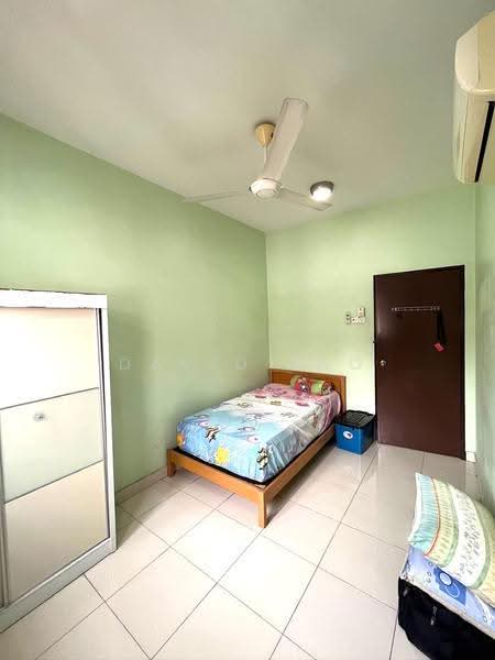 Condominium for Rent at D’Majestica, Bandar Damai Perdana - David Lao - Bedroom - PropertyGuru.com.my