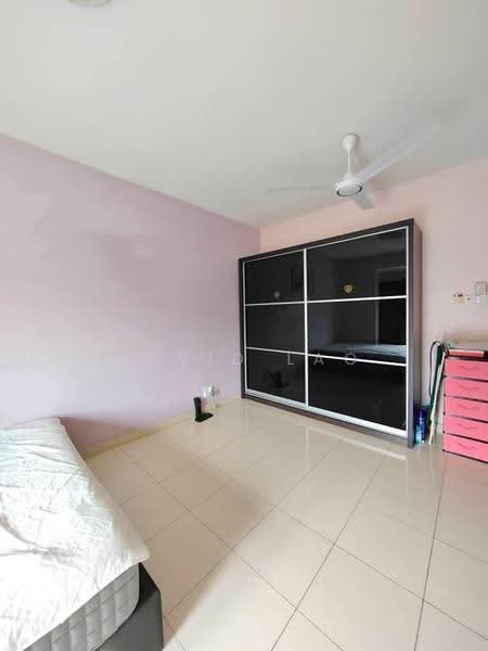 Condominium for Rent at D’Majestica, Bandar Damai Perdana - David Lao - Bedroom - PropertyGuru.com.my