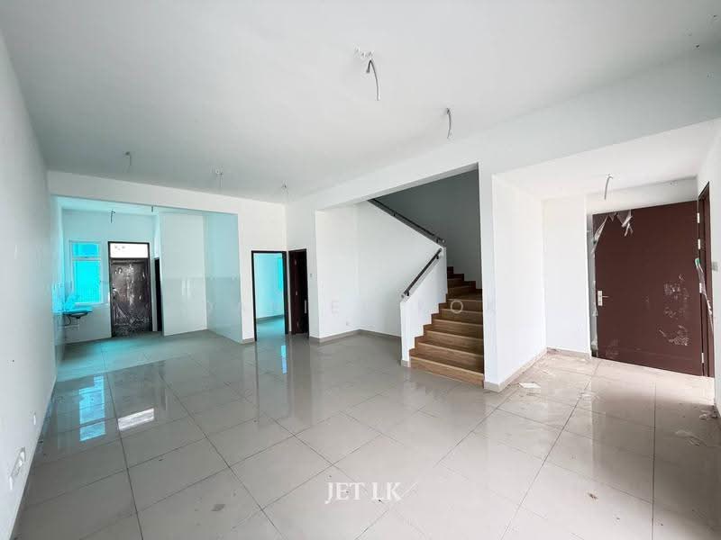 2-storey Terraced House for Sale in Kota Bayuemas (Klang) - Daniel Kok - Living Room - PropertyGuru.com.my