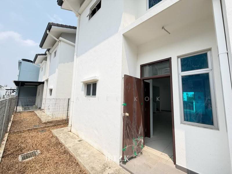 2-storey Terraced House for Sale in Kota Bayuemas (Klang) - Daniel Kok - Exterior - PropertyGuru.com.my