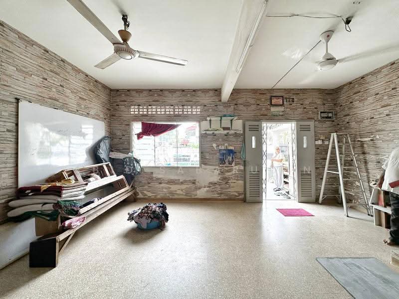 2-storey Terraced House for Sale in Taman Batu Caves (Batu Caves) - Abid Sabarudin - PropertyGuru.com.my