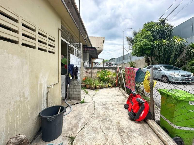 2-storey Terraced House for Sale in Taman Batu Caves (Batu Caves) - Abid Sabarudin - PropertyGuru.com.my