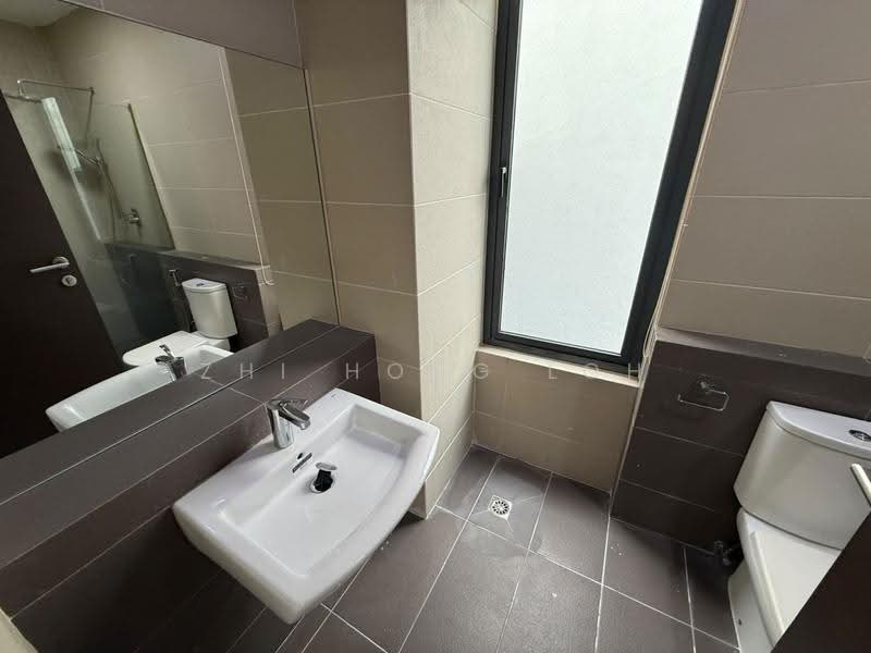 Bungalow House for Sale in Twin Palms Kemensah (Melawati) - Zhi Hong Loh - Bathroom - PropertyGuru.com.my