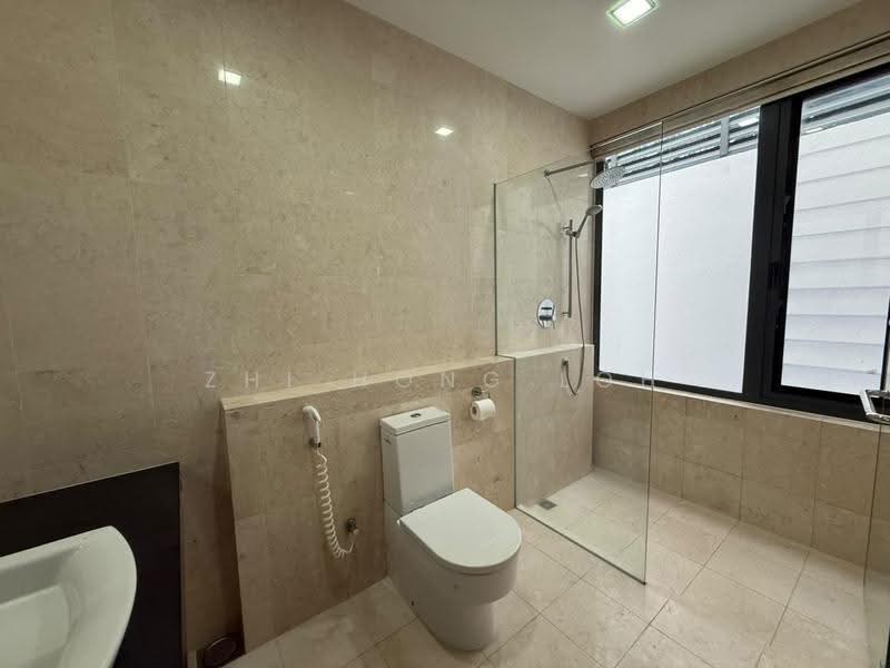 Bungalow House for Sale in Twin Palms Kemensah (Melawati) - Zhi Hong Loh - Bathroom - PropertyGuru.com.my