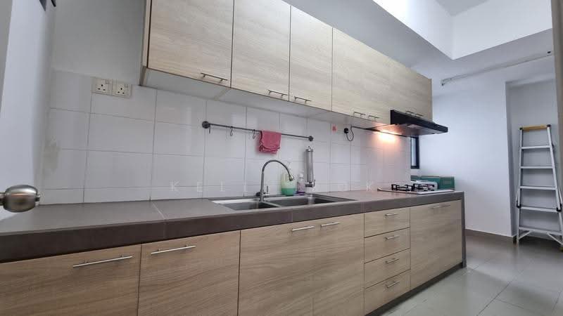 Kondominium untuk Disewa di Residence 8 - Kelly Kok - Kitchen - PropertyGuru.com.my