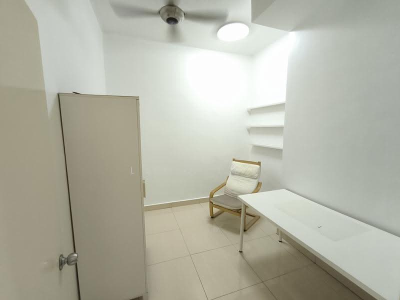 2-storey Terraced House for Rent in Bandar Kinrara Seksyen 5 (Bandar Kinrara) - Leon Lee - Study - PropertyGuru.com.my