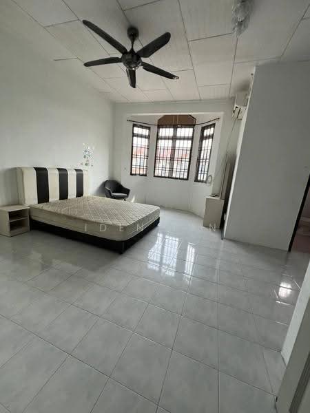2-storey Terraced House for Sale in Taman Nusa Bestari (Iskandar Puteri (Nusajaya)) - Iden Tan - Bedroom - PropertyGuru.com.my