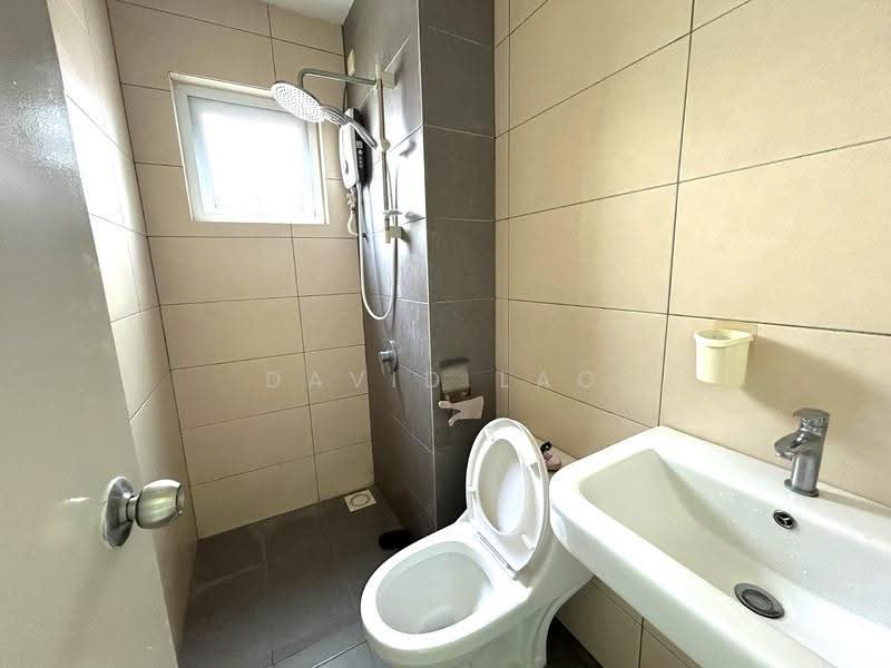 Kondominium untuk Disewa di The Holmes 1 - David Lao - Bathroom - PropertyGuru.com.my