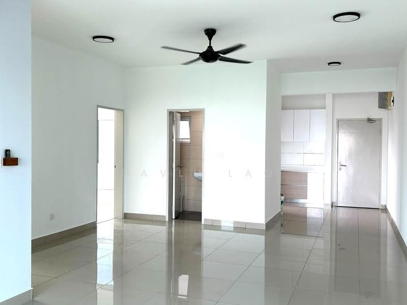 Kondominium untuk Disewa di The Holmes 1 - David Lao - Living Room - PropertyGuru.com.my