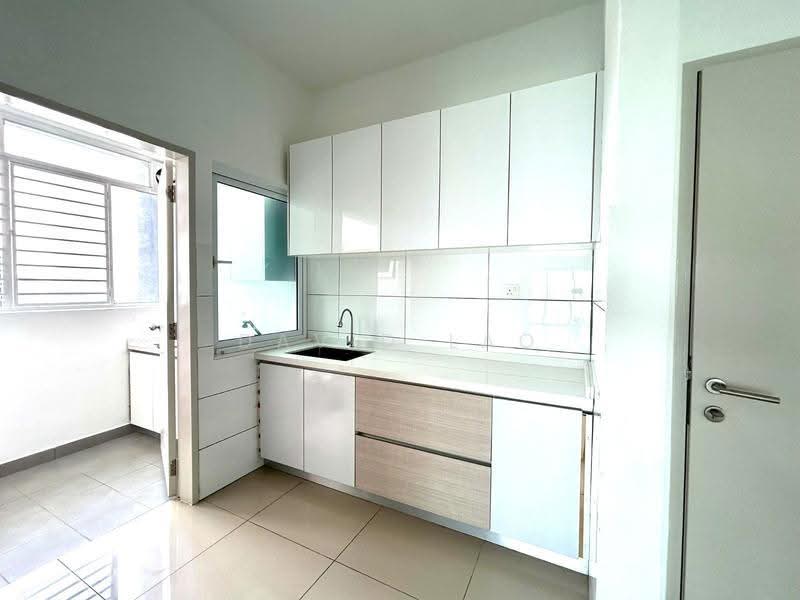 Kondominium untuk Disewa di The Holmes 1 - David Lao - Kitchen - PropertyGuru.com.my