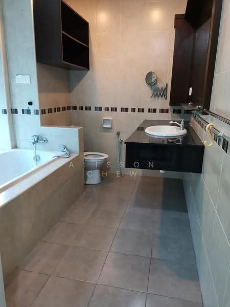 Condominium for Rent at Bayswater Resort Condominium - Alisson Chew - Bathroom - PropertyGuru.com.my