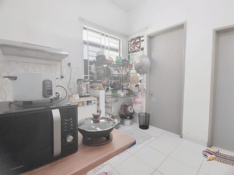 2-storey Terraced House for Sale in Gelang Patah (Johor) - Angie Tan - Kitchen - PropertyGuru.com.my