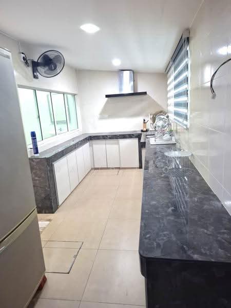Rumah Teres 2-Tingkat untuk Disewa di Jalan Ipoh (Kuala Lumpur) - David Lao - Kitchen - PropertyGuru.com.my