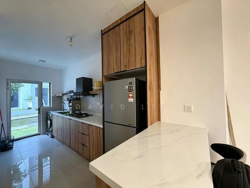 2-storey Terraced House for Rent in Bandar Tasik Puteri (Rawang) - David Lee - Kitchen - PropertyGuru.com.my
