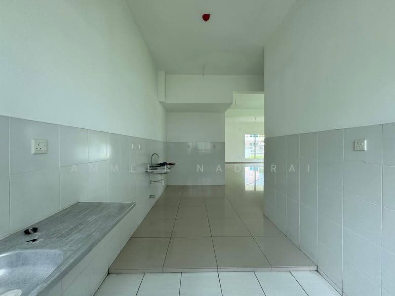 Semi-Detached House for Sale in Setia Impian (Setia Alam) - Ammeer Nadzrai - Kitchen - PropertyGuru.com.my