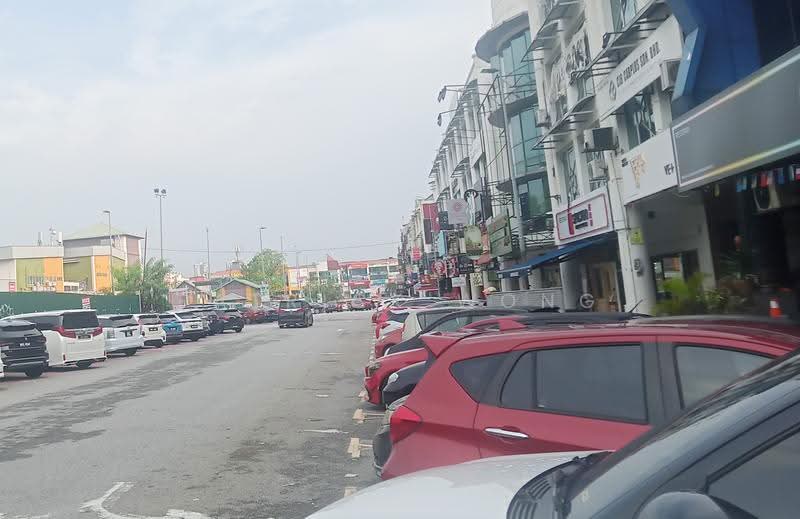 Kedai / Pejabat untuk Disewa di Bandar Puteri Puchong (Puchong) - Patrick Wong - Exterior - PropertyGuru.com.my