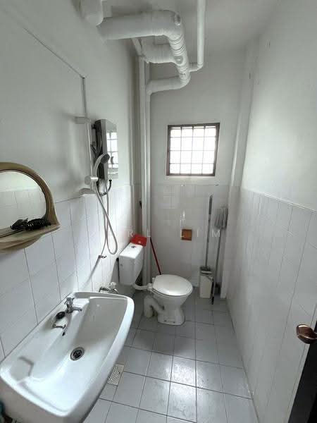 Apartment for Sale at Ria 1 - Karl Lim - Bathroom - PropertyGuru.com.my