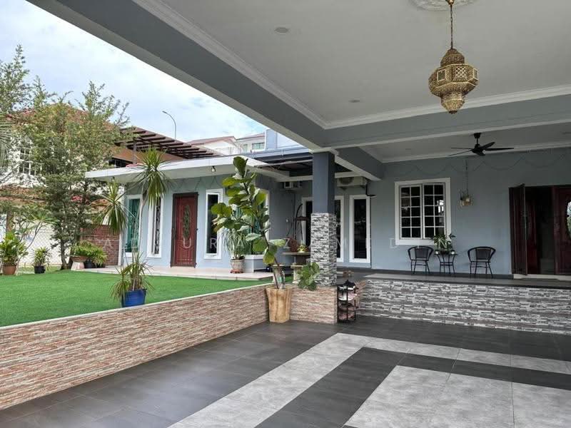 Bungalow House for Sale in Seremban (Negeri Sembilan) - Adzura Zamedin - Exterior - PropertyGuru.com.my