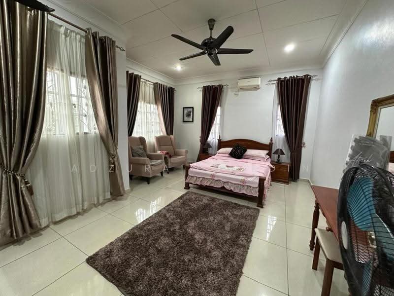 Bungalow House for Sale in Seremban (Negeri Sembilan) - Adzura Zamedin - PropertyGuru.com.my