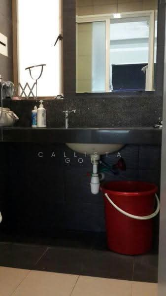 Service Residence for Sale at Ritze Perdana 1 - Callista Goh - Bathroom - PropertyGuru.com.my