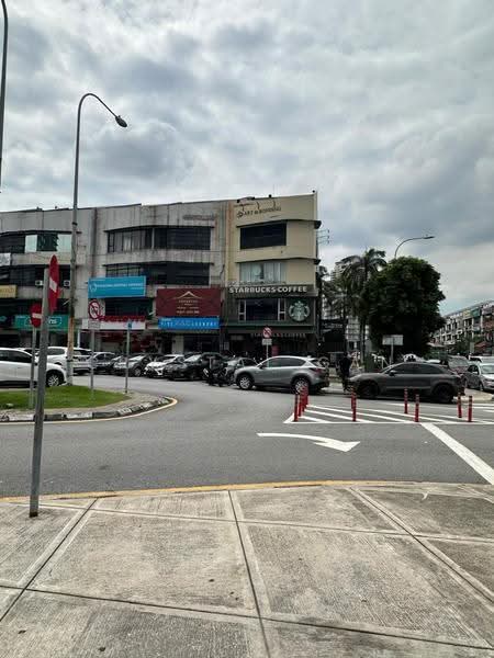 Kedai untuk Disewa di Desa Sri Hartamas (Sri Hartamas) - Crystal Gan - Exterior - PropertyGuru.com.my
