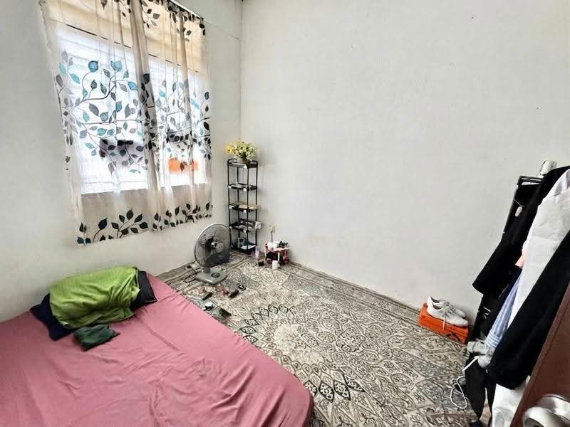 2-storey Terraced House for Sale in Balakong (Cheras) - Ammeer Nadzrai - Bedroom - PropertyGuru.com.my