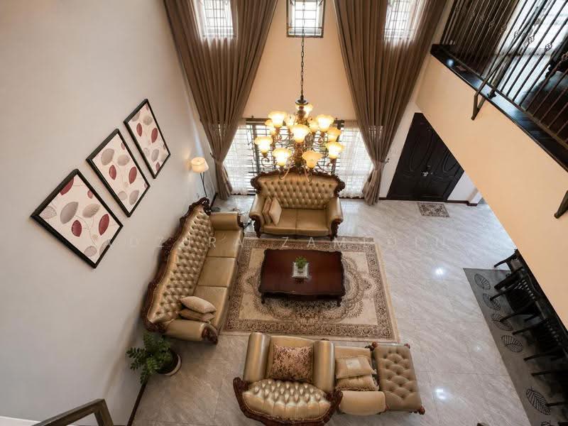 Bungalow House for Sale in Kampung Salak Tinggi (Sepang) - Adzura Zamedin - Living Room - PropertyGuru.com.my