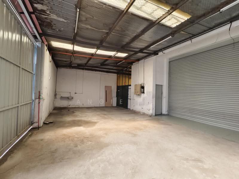 Factory for Rent in Taman Merdeka (Batu Berendam) - Angie Ng - Interior - PropertyGuru.com.my