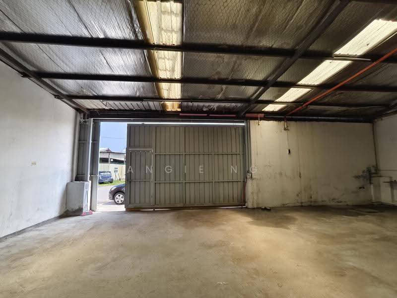 Factory for Rent in Taman Merdeka (Batu Berendam) - Angie Ng - Exterior - PropertyGuru.com.my