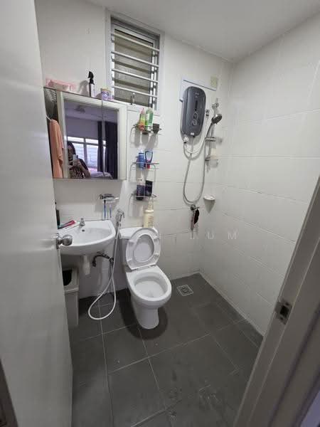 Kondominium untuk Disewa di Sky Awani Residensi 1 - Jowen Lum - Bathroom - PropertyGuru.com.my