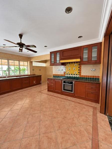 Bungalow House for Sale in Bukit Gasing (Petaling Jaya) - Ken TCK - Kitchen - PropertyGuru.com.my
