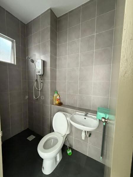 Apartment for Sale at Idaman Abadi - Peggy Wong - Bathroom - PropertyGuru.com.my