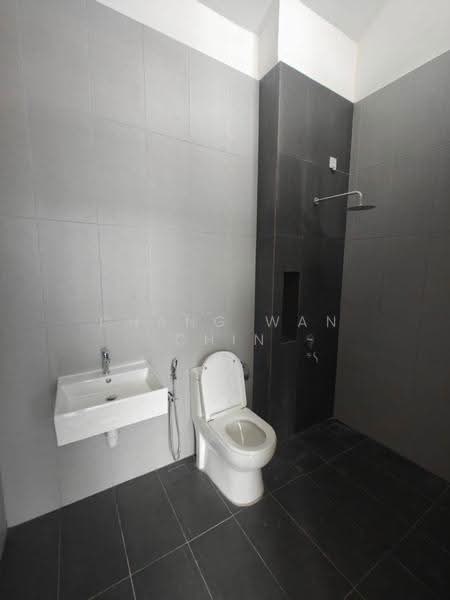 2-storey Terraced House for Sale in Taman Mount Austin (Tebrau) - Chang Wan Chin - Bathroom - PropertyGuru.com.my