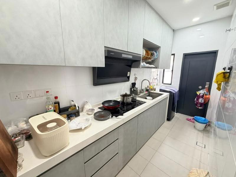 Semi-Detached House for Sale in Kota Emerald (Rawang) - Alice Low - Kitchen - PropertyGuru.com.my