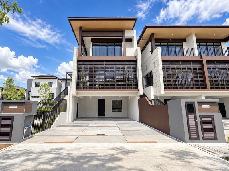 3-storey Terraced House for Rent in Cyberjaya (Selangor) - BILYA ARIFF - Exterior - PropertyGuru.com.my