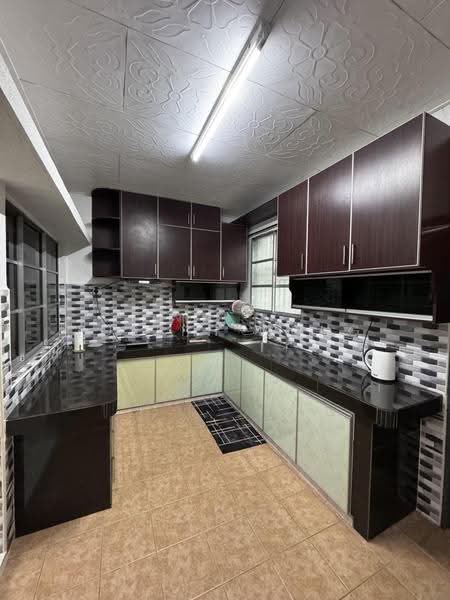 Rumah Teres 2-Tingkat untuk Disewa di Taman Tawas Mewah (Ipoh) - Joseph Wong - Kitchen - PropertyGuru.com.my
