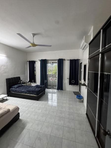 Rumah Teres 2-Tingkat untuk Disewa di Taman Tawas Mewah (Ipoh) - Joseph Wong - Bedroom - PropertyGuru.com.my