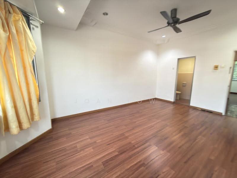 2-storey Terraced House for Sale in Taman Cheng Perdana (Cheng) - Joan Low - Interior - PropertyGuru.com.my
