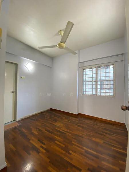 Condominium for Sale at Pertiwi Indah - Siew Yoong - Bedroom - PropertyGuru.com.my