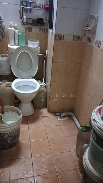 Townhouse for Sale in Kampung Pandan Dalam (Ampang) - Jackson Lim - Bathroom - PropertyGuru.com.my