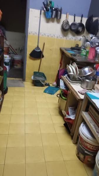 Townhouse for Sale in Kampung Pandan Dalam (Ampang) - Jackson Lim - Kitchen - PropertyGuru.com.my