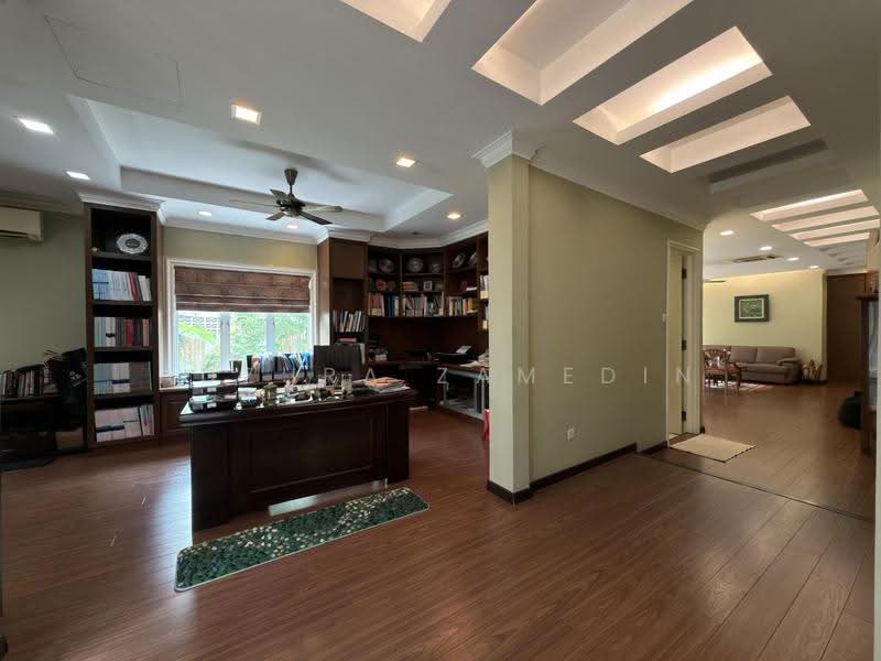 Rumah Banglo untuk Dijual di SS19 (Subang Jaya) - Adzura Zamedin - Study - PropertyGuru.com.my