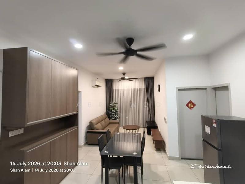 Kediaman Servis untuk Disewa di Setia City Residences - Abby Woo - Living Room - PropertyGuru.com.my