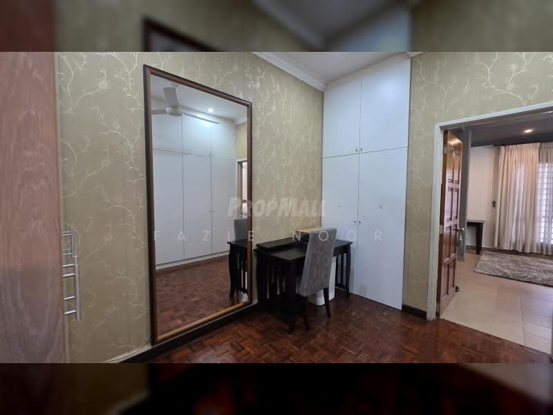 2-storey Terraced House for Sale in Usj 18 (Subang Jaya) - Fazie Noor - Study - PropertyGuru.com.my