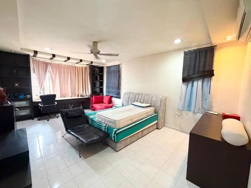 Semi-Detached House for Sale in Taman Idaman (Simpang Ampat) - Vicky Leow - Bedroom - PropertyGuru.com.my