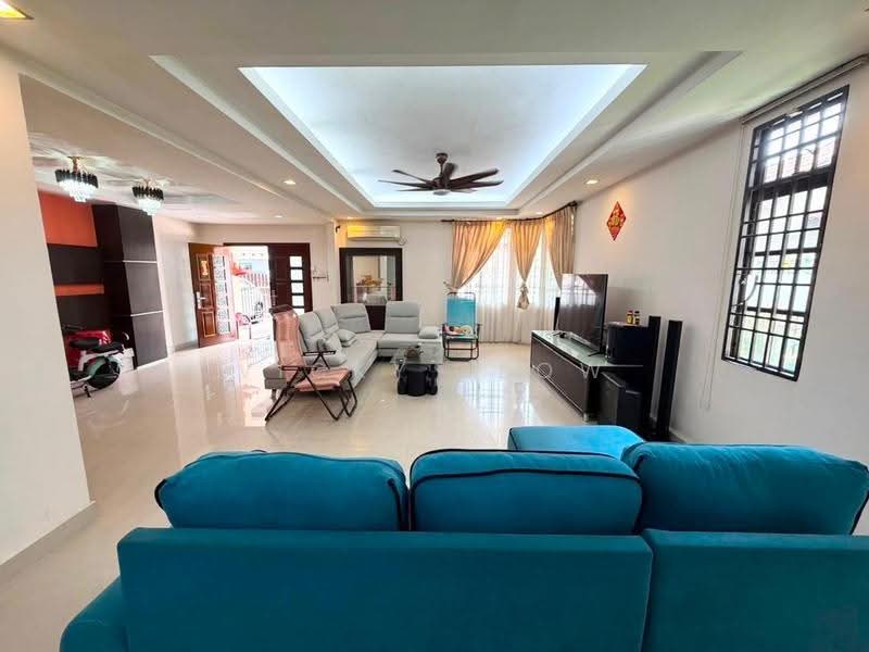 Semi-Detached House for Sale in Taman Idaman (Simpang Ampat) - Vicky Leow - Living Room - PropertyGuru.com.my