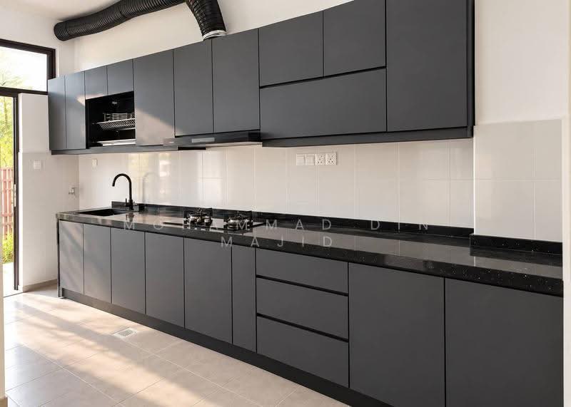 2-storey Terraced House for Sale in Setia Safiro (Cyberjaya) - Mohammad Din Majid - Kitchen - PropertyGuru.com.my